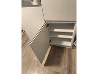 Keuken met apparatuur - afbeelding 12 van  17