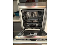 Keuken met apparatuur - afbeelding 14 van  26