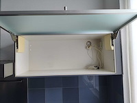 Keuken met apparatuur - afbeelding 19 van  19
