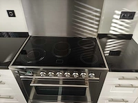 Keuken met apparatuur - afbeelding 6 van  28