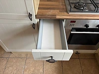 Keuken met apparatuur - afbeelding 3 van  29