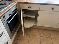 Keuken met apparatuur - afbeelding 11 van  29