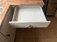 Keuken met apparatuur - afbeelding 18 van  29