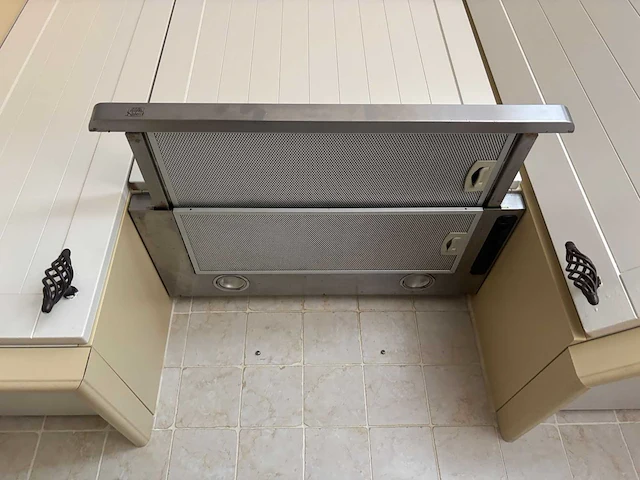 Keuken met apparatuur - afbeelding 28 van  29