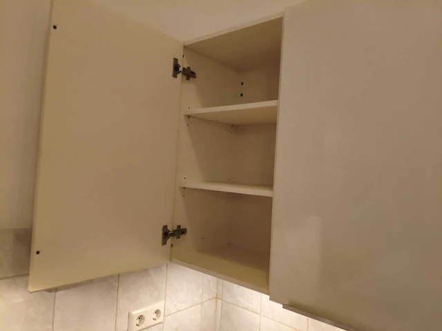 Keuken met apparatuur - afbeelding 5 van  24