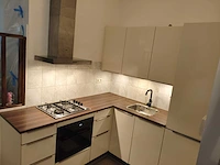 Keuken met apparatuur