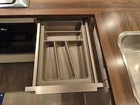 Keuken met apparatuur - afbeelding 24 van  24