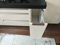 Keuken met apparatuur - afbeelding 5 van  26