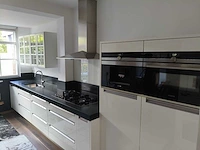 Keuken met apparatuur - afbeelding 20 van  26