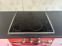 Keuken met apparatuur - afbeelding 4 van  24