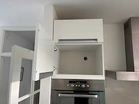 Keuken met apparatuur - afbeelding 19 van  24