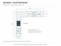 Keuken met apparatuur - afbeelding 14 van  23