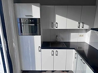 Keuken met apparatuur - afbeelding 9 van  27