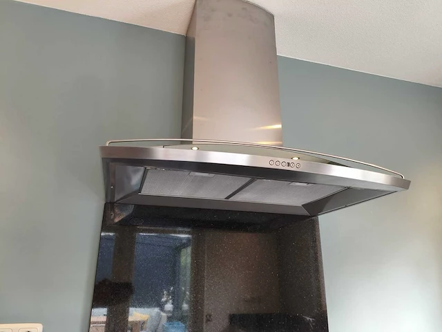 Keuken met apparatuur - afbeelding 26 van  26