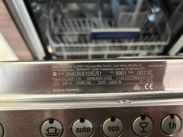 Keuken met apparatuur - afbeelding 21 van  38