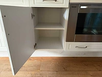 Keuken met apparatuur - afbeelding 3 van  26