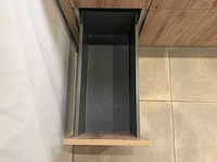Keuken met apparatuur - afbeelding 30 van  43