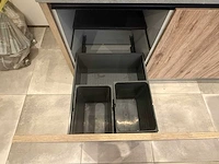 Keuken met apparatuur - afbeelding 37 van  43