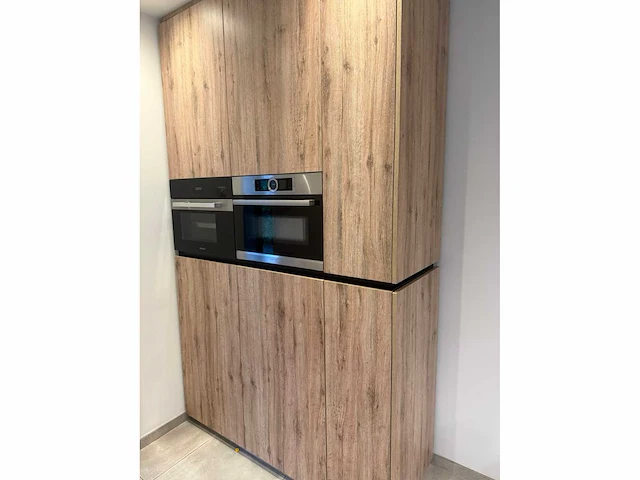 Keuken met apparatuur - afbeelding 6 van  43
