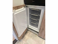 Keuken met apparatuur - afbeelding 9 van  43