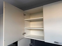 Keuken met apparatuur - afbeelding 6 van  27