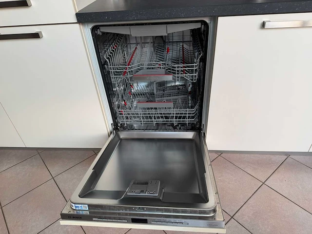 Keuken met apparatuur - afbeelding 27 van  27