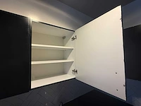 Keuken met apparatuur - afbeelding 10 van  25