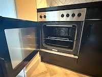 Keuken met apparatuur - afbeelding 16 van  25