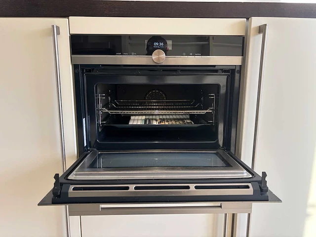 Keuken met apparatuur - afbeelding 2 van  9