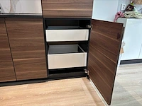 Keuken met apparatuur - afbeelding 36 van  38