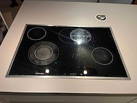 Keuken met apparatuur - afbeelding 6 van  24