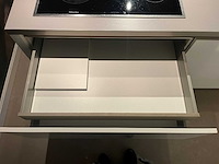 Keuken met apparatuur - afbeelding 9 van  24