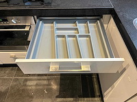 Keuken met apparatuur - afbeelding 15 van  35