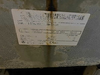 Keuken met apparatuur - afbeelding 18 van  35