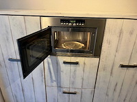 Keuken met apparatuur - afbeelding 18 van  29