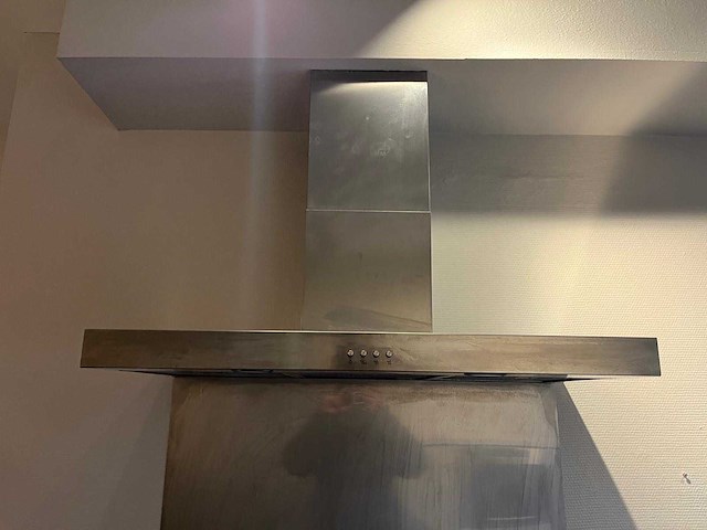 Keuken met apparatuur - afbeelding 26 van  29