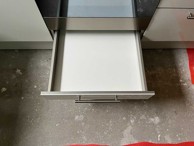 Keuken met apparatuur - afbeelding 7 van  23