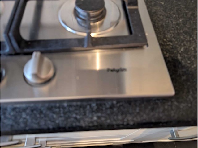 Keuken met apparatuur - afbeelding 17 van  37