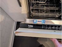 Keuken met apparatuur - afbeelding 21 van  37