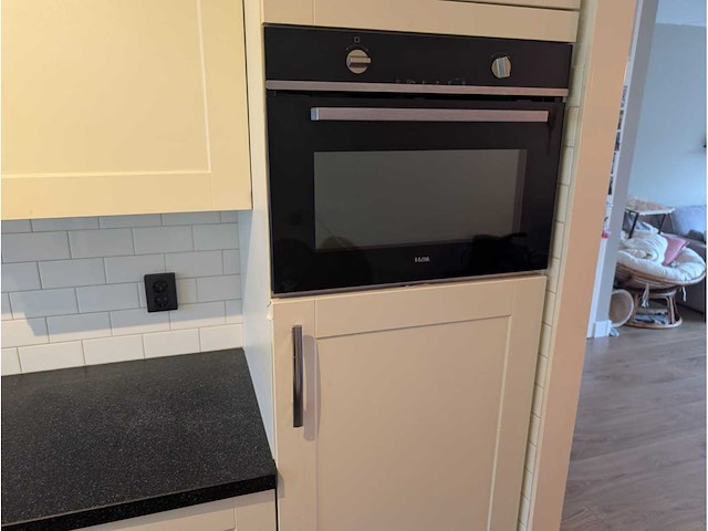 Keuken met apparatuur - afbeelding 12 van  37