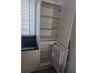 Keuken met apparatuur - afbeelding 21 van  24