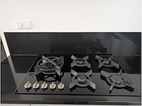 Keuken met apparatuur - afbeelding 9 van  24