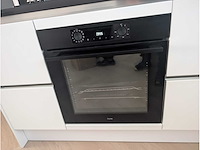 Keuken met apparatuur - afbeelding 23 van  24