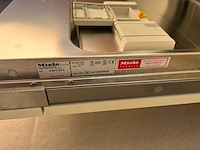 Keuken met apparatuur - afbeelding 3 van  34