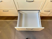 Keuken met apparatuur - afbeelding 31 van  34