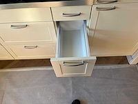 Keuken met apparatuur - afbeelding 34 van  34