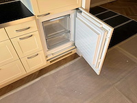 Keuken met apparatuur - afbeelding 33 van  34