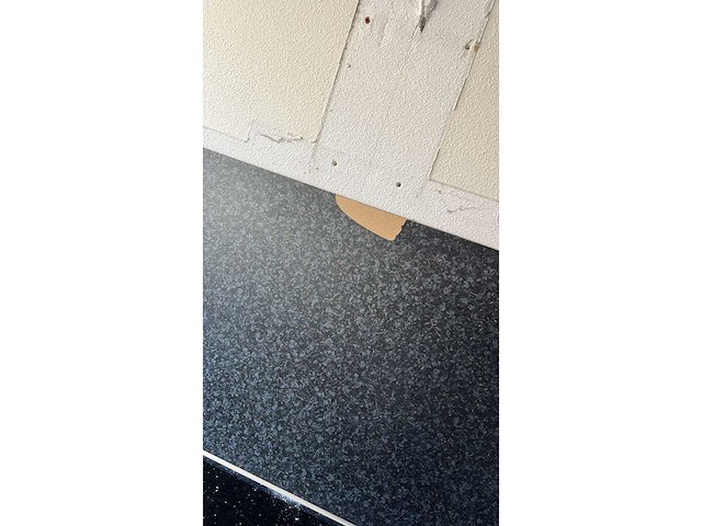 Keuken met apparatuur - afbeelding 22 van  34