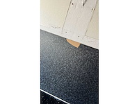 Keuken met apparatuur - afbeelding 22 van  34