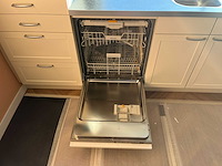 Keuken met apparatuur - afbeelding 29 van  34